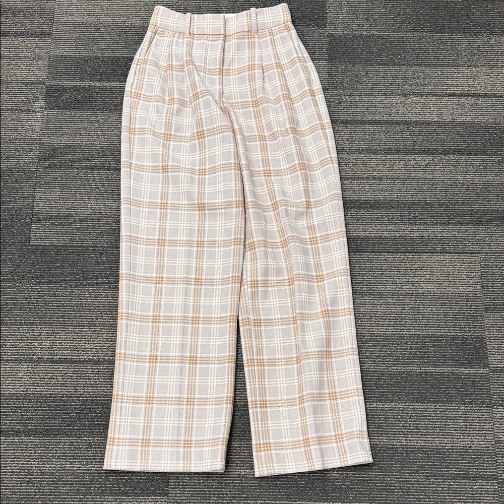 ARITZIA - Wilfred Effortless Pant in Lavender and Cream - Picture 5 of 9